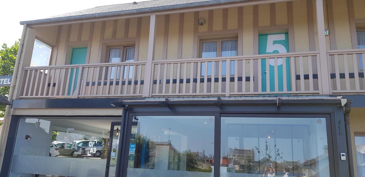 Hotel L'Ideal Le Mountbatten Arromanches-les-Bains Exterior foto